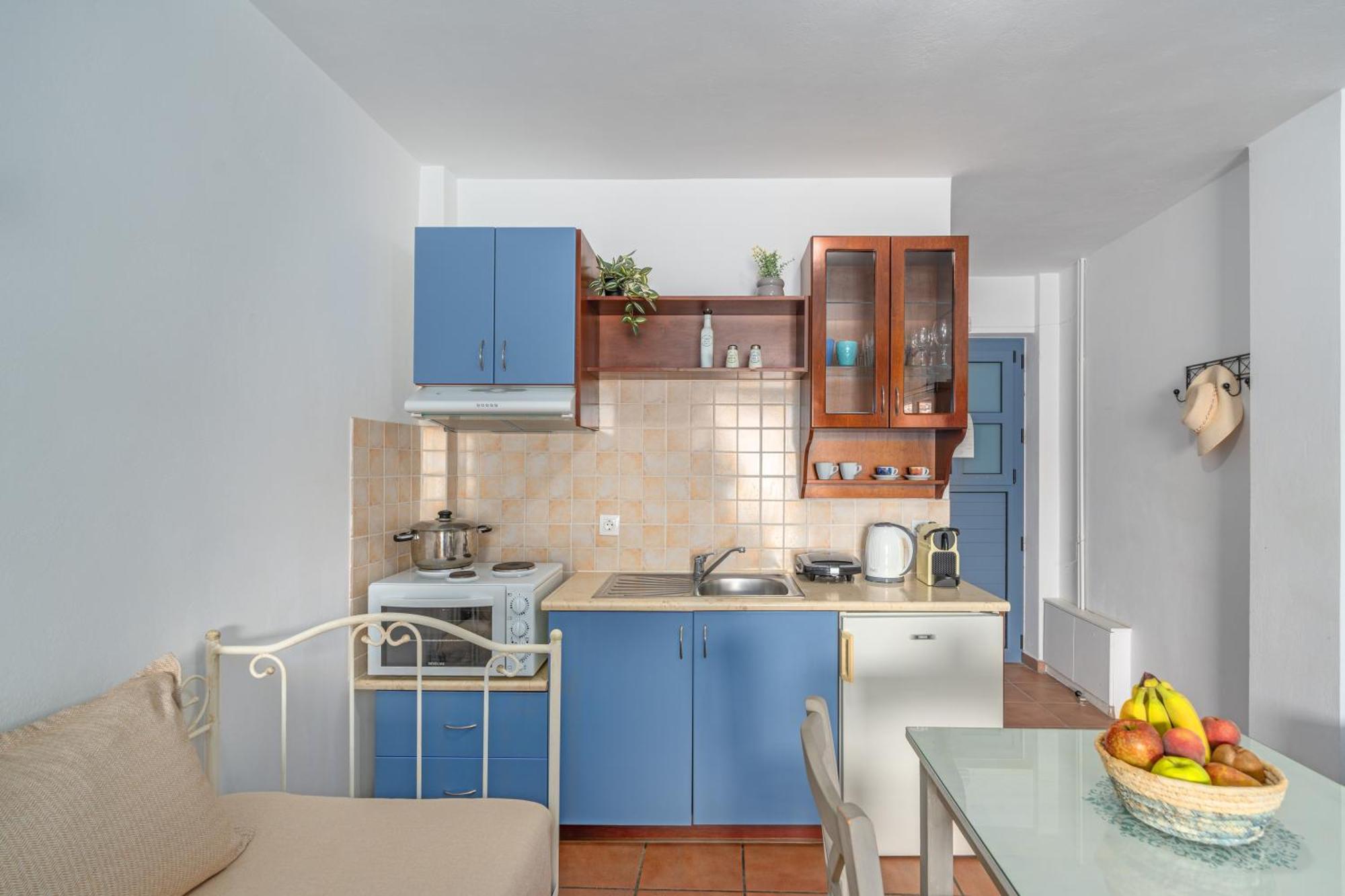 Niovi Seaview Apartments Agioi Apostoloi  Bagian luar foto